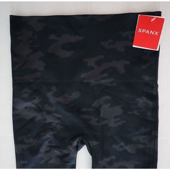 Spanx FL3515 Sz S (2-4) Black Camo Look at Me Now High-Waisted Seamless Leggings - Picture 5 of 11